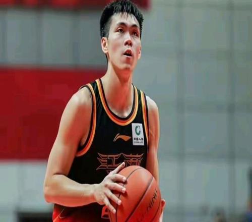 CBA常规赛：吉林8372击败江苏贾尔斯空砍21分难挽败局