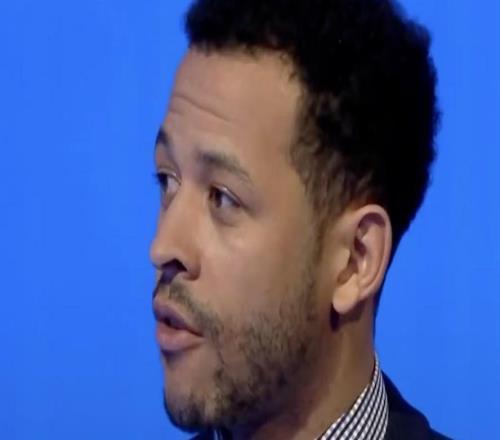 罗塞尼尔此前谈切尔西频繁换帅：这种做法会制造不稳定和压力