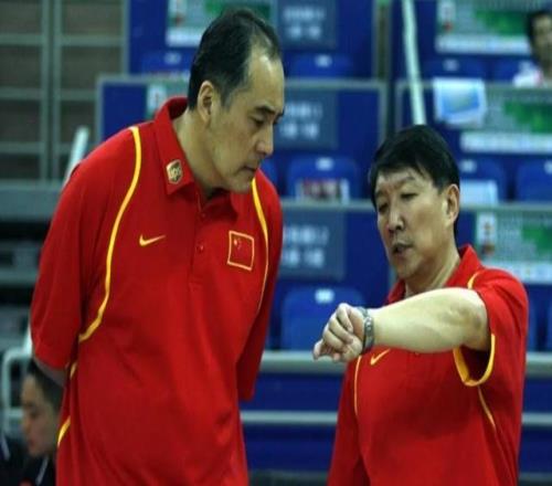 正式确定！前中国男篮主帅出山，加盟北控男篮，冲击季后赛