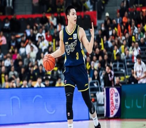 广东半场逆转深圳！焦泊乔+双小外轰37分，杜润旺精准，小胡又垮