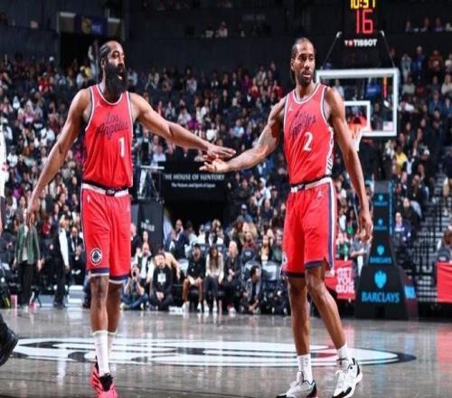 坚持北伐不拆队，记者：快船队已决定在交易市场中当买家引援