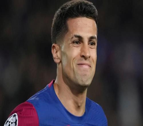 皇马TV记者：坎塞洛这笔赔钱转会很可疑，有巴萨参与就更可疑