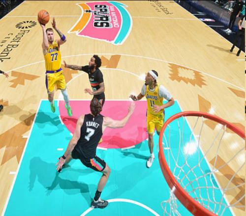 湖人本季12场失利分差均超10分创纪录！东契奇：没有詹姆斯太难了