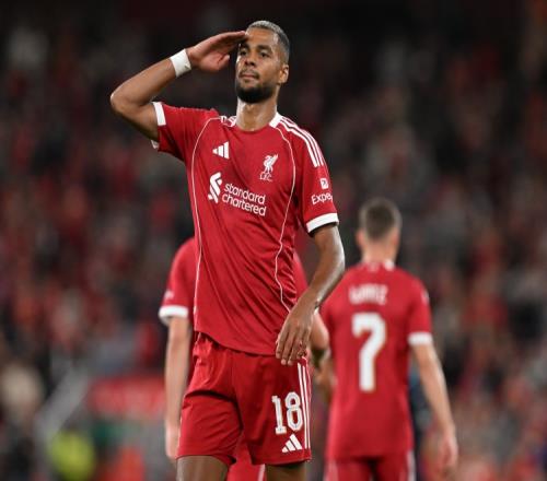 加克波加盟利物浦三周年表示将尽力支持球队并且很久没踢过中锋_英超直播