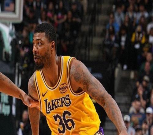 10791！詹姆斯缺阵，东契奇空砍38+10+10，马刺终结湖人3连胜