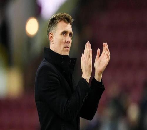 弗莱彻谈换下B费