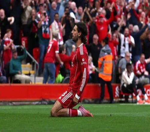 斯洛特正名之战!利物浦5大中场备战强强对话,圣诞冠军或被双杀