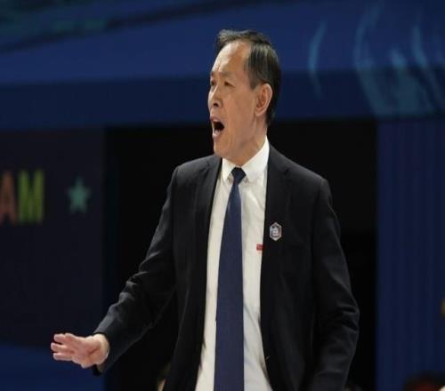 许利民：新外援贝利今晚会登场，赵睿还没有100%恢复需要调整