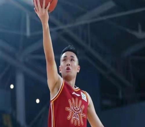 四川男篮7981不敌北控北控送四川开季12连败廖三宁18分6板5助