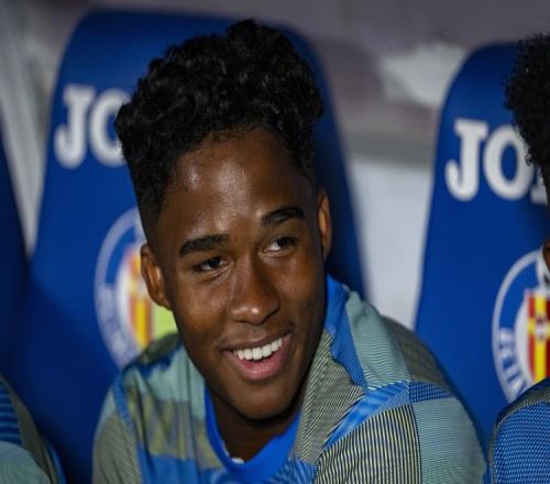 恩德里克：我与皇马之间的旅途并未结束，这只是短暂的停留，安帅与阿隆索都建议我去外租锻炼_西甲直播