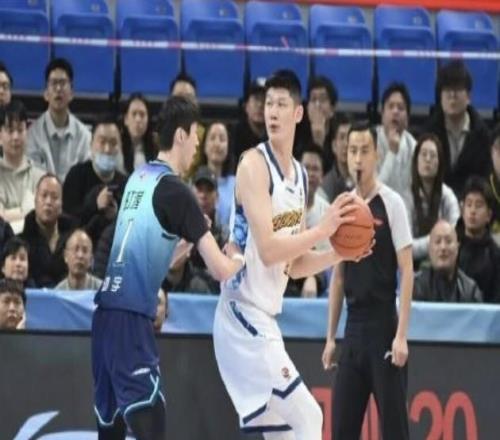 里程碑！胡金秋生涯得分超越唐正东，升至CBA历史得分榜第八位