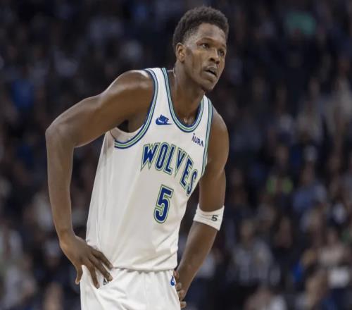 阿门轰31+13+6仍无缘今日最佳！对不起，你碰到不讲理的华子了