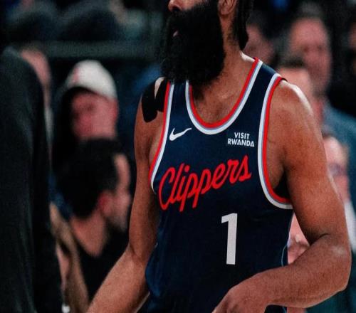 超鲨鱼之夜迎三连胜！哈登32+10率快船继续北伐效率不佳又如何