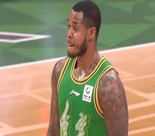 两连败,辽宁男篮季后赛位置不保,王岚嵚+姜宇星0分,新外援水货