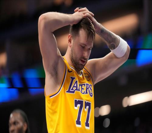 不怪火箭湖人也输了，东契奇空砍无奈，雷迪克赛后表态