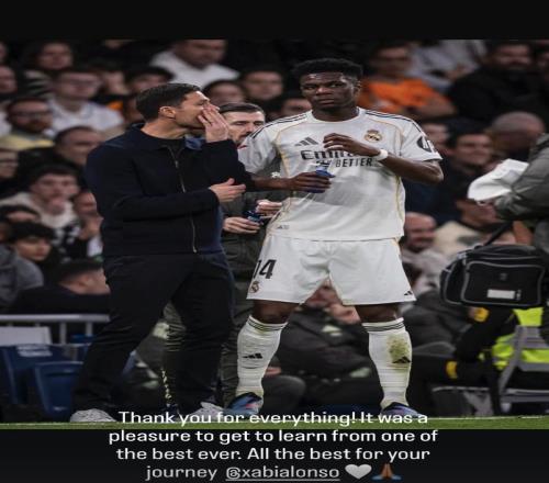 楚阿梅尼告别阿隆索：能向史上最佳之一学习是一种荣幸