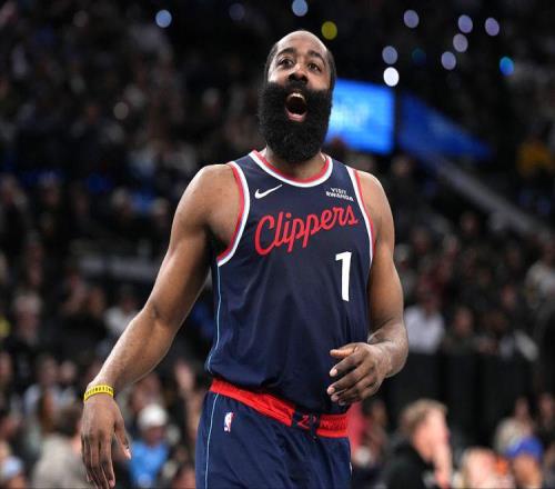 西部最新排名：快船高歌猛进，湖人爆冷连败，太阳剑指前五