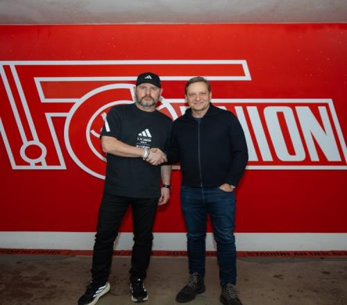 柏林联合与主帅鲍姆加特续签合同，原有合同将在今夏到期_德甲直播