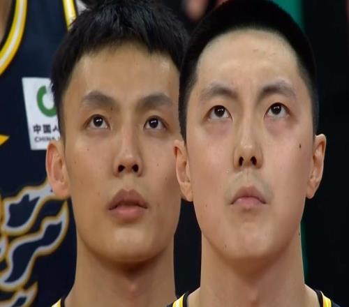 广东狂输40分创5悲催纪录：外线崩盘杜锋无奈苦笑3主力仍养伤