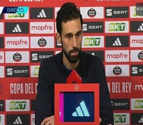 阿韦洛亚：我坚信大名单是正确的我对失利负责