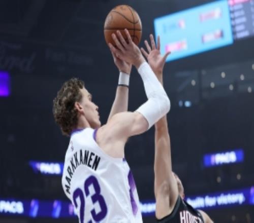 湖人VS猛龙_湖人VS猛龙比赛回放_高清无插件直播