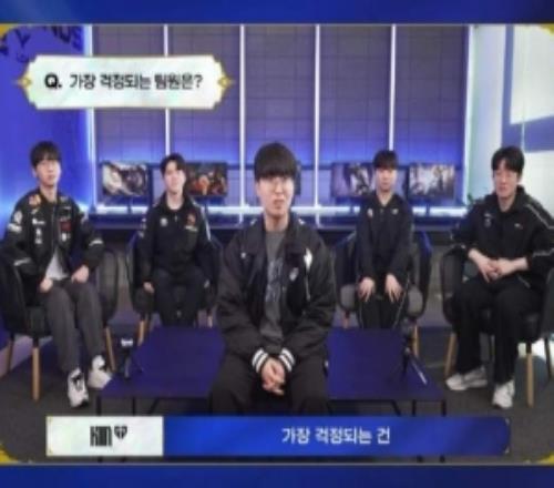 zeus：这次要和Kiin选手走下路了，我是相信他的AD的