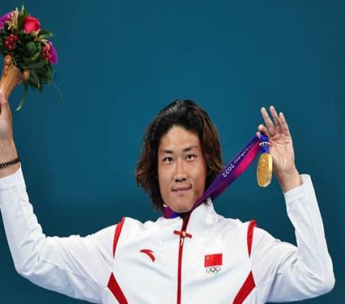 张之臻2025世界排名连续下跌，和其他六人上另类榜单