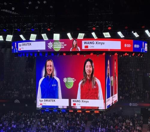 2025亚洲六连败尴尬纪录终结，王欣瑜挑战斯瓦泰克爆出大冷门