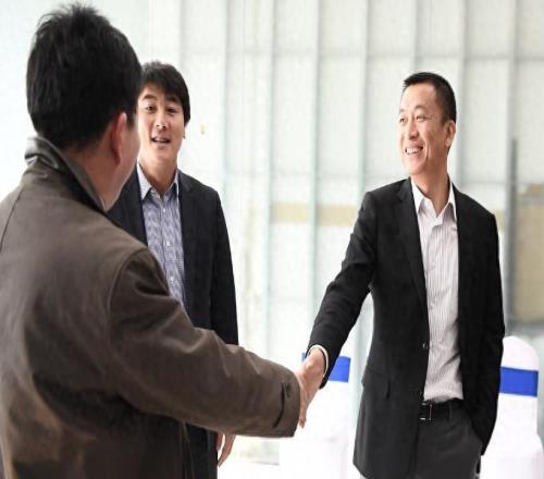 北京国安为何是周金辉亲自对接，李平康指出李明权力太大