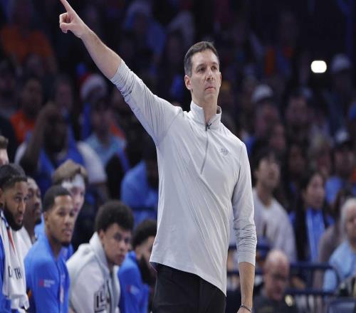 被打服了，圣诞大战后杰伦威廉姆斯将马刺队比作年轻的雷霆队