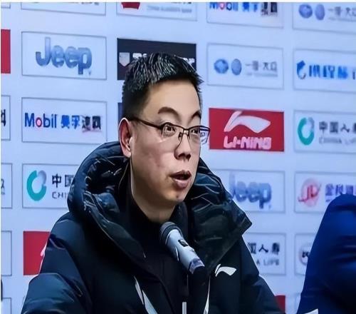 CBA劲旅被宁波双杀，球迷：该下课的不是丁伟，是另外一个人