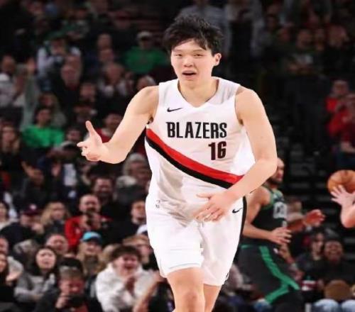 杨瀚森只得3分，但他进步已经非常明显，是一个成熟的NBA轮换！