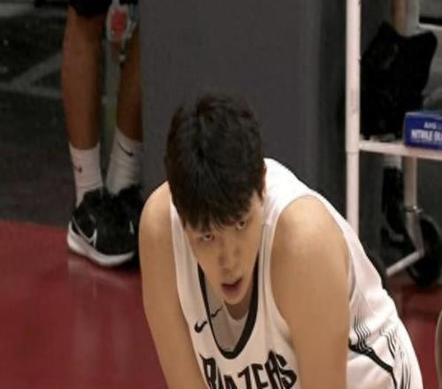 阿夫迪亚27分开拓者拒绝逆转，杨瀚森0分中国球迷稍安勿躁