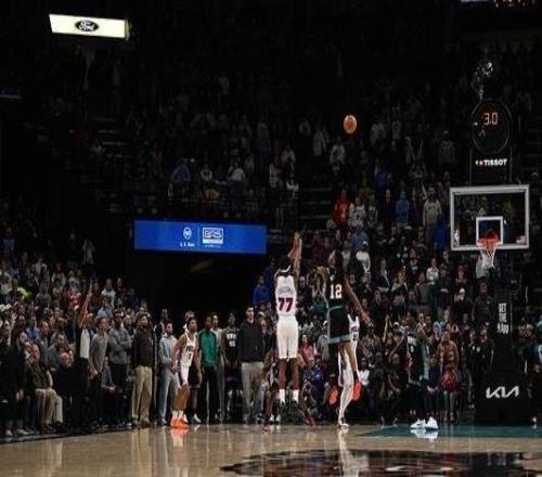 埃奇库姆：本想卡着计时器出手不过进球才是最重要的