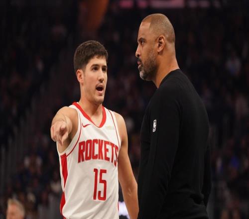 火箭新超六现身！上月10场得分上双+串联全队，难怪斯通未追保罗