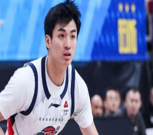 唉！京鲁战0分，生死时刻，2运+传球出界，网友这水平配打CBA