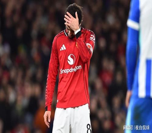 B费社媒连发“炒掉英力士”“曼联烂透了”，俱乐部紧急发声明