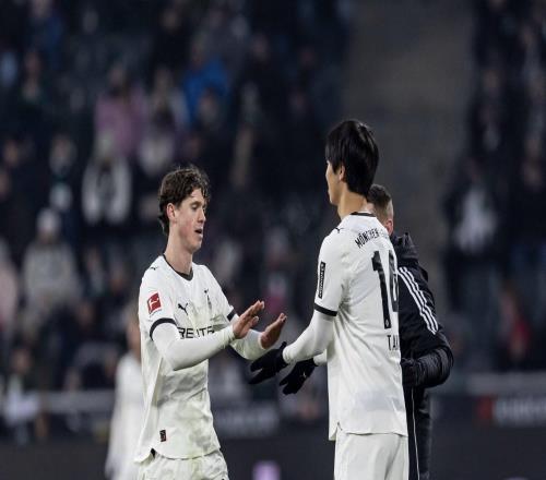 代表门兴替补登场，热刺外租球员高井幸大完成德甲首秀