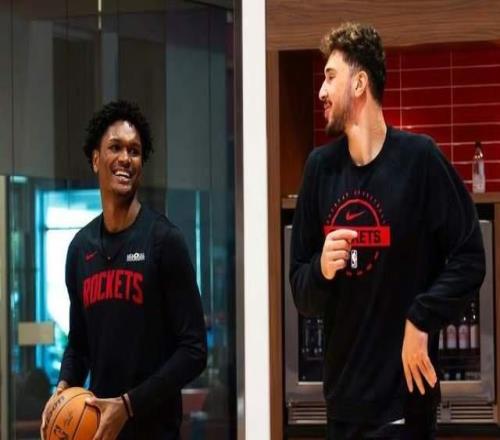 复出19+9，申京带不动射手群火箭进攻只靠3巨头双小阵短板放大