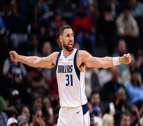 克莱的第十五个赛季快乐打球每一刻真是太幸福了_NBA直播