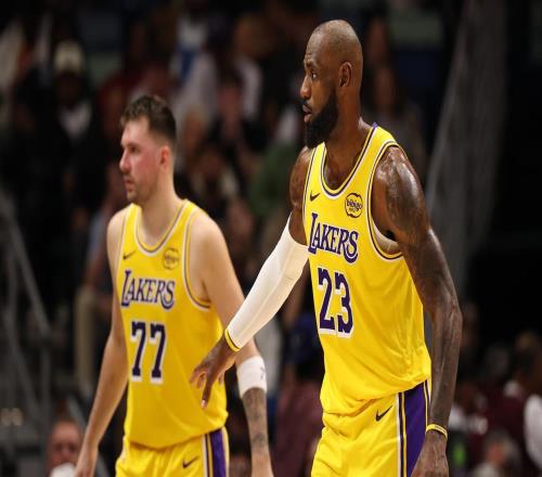 詹姆斯22+4，湖人完败国王！威少暴走，东契奇创NBA历史第1神迹