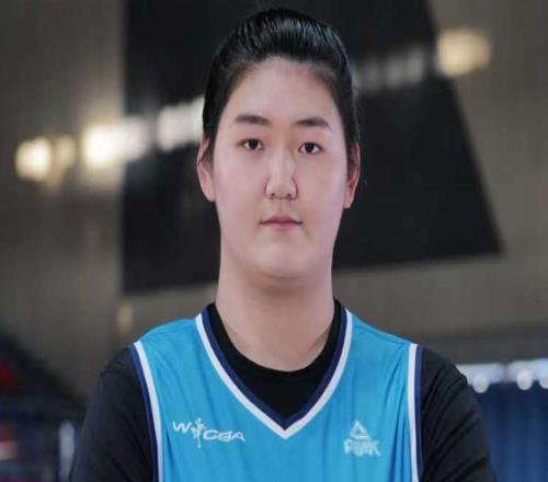 山东女篮官宣：两届WNBL冠军强援加盟联手张子宇剑指冲冠