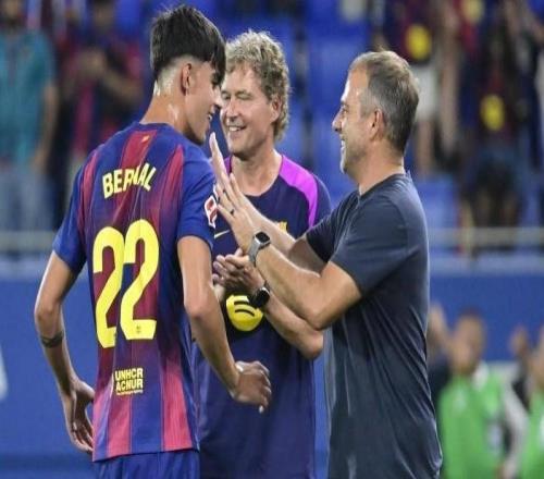 世体：贝尔纳尔纠结于留队还是外租，看弗里克对自己有多信任