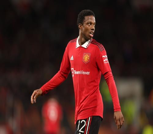 曼联后卫马拉西亚或将在冬窗中踏上离队之路_英超直播