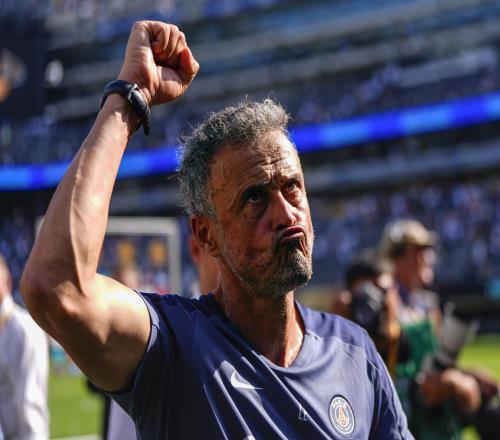 恩里克称赞登贝莱进球不可思议如同游戏画面_法甲直播