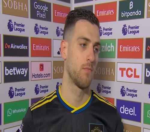 达洛特：枪手定位球很出色，梅里诺的进球像七条狗抢一块骨头