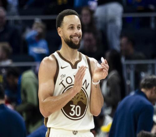 再打1场！皮尔斯用19年书写的得分纪录，就要被库里超越了