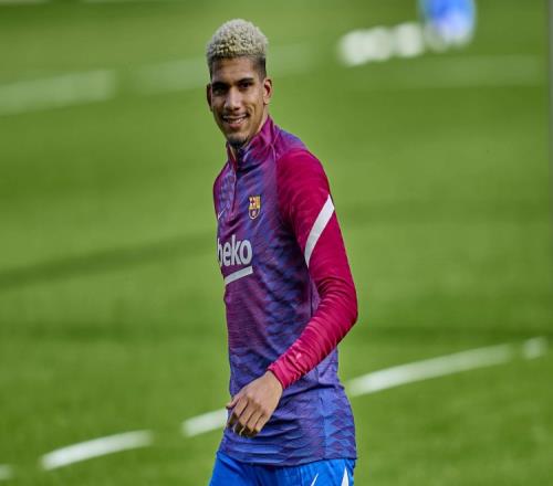 媒体报道弗里克将小心管理阿劳霍的出场时间，下周国王杯有可能首发_西甲直播