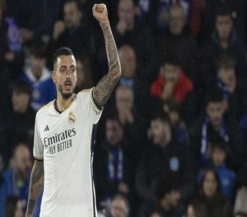 何塞卢回忆皇马首秀：穆帅在更衣室摔瓶子，下半场我们进6个