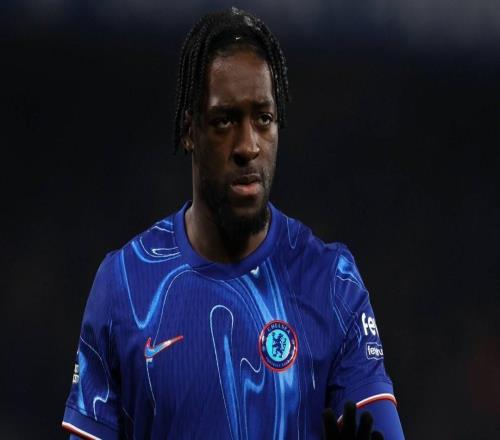 迪马济奥：佛罗伦萨正在考虑引进切尔西中卫迪萨西